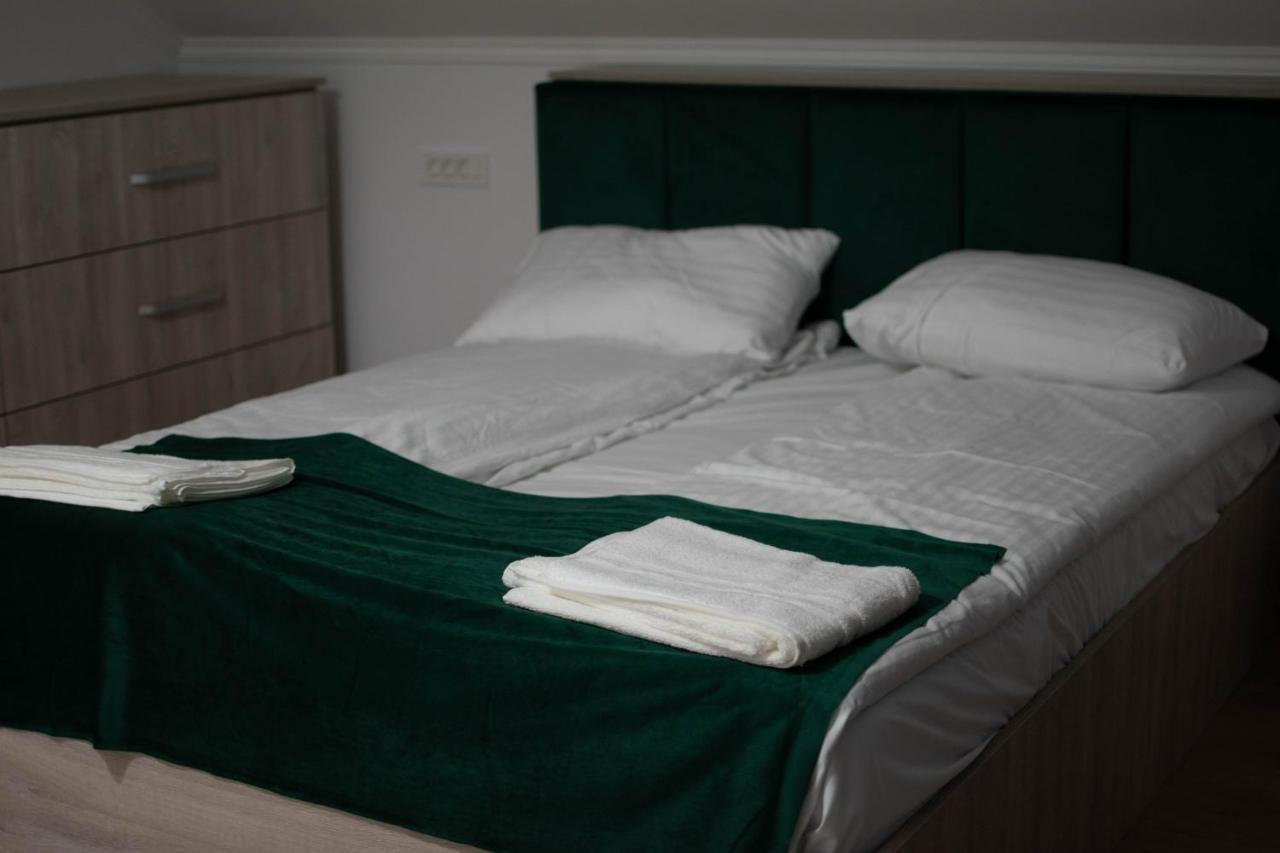 Hotel Casa Abiiani à Oradea Extérieur photo