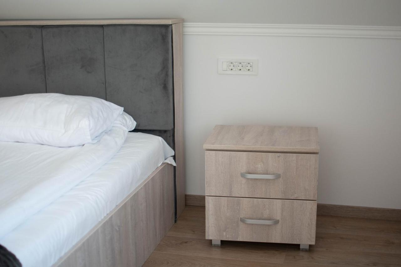 Hotel Casa Abiiani à Oradea Extérieur photo