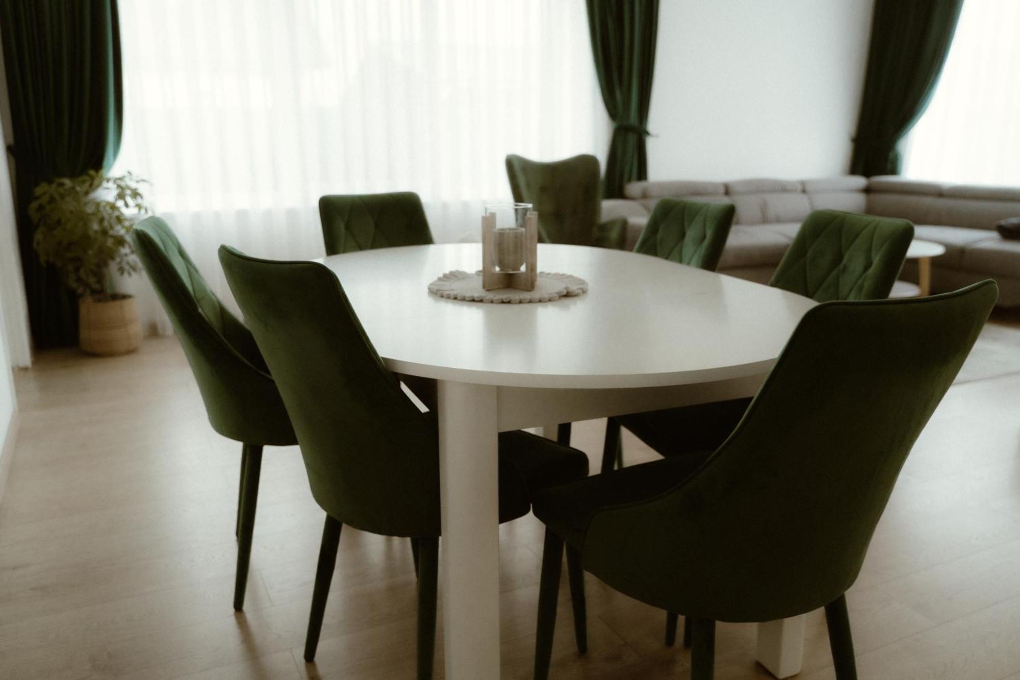 Hotel Casa Abiiani à Oradea Extérieur photo